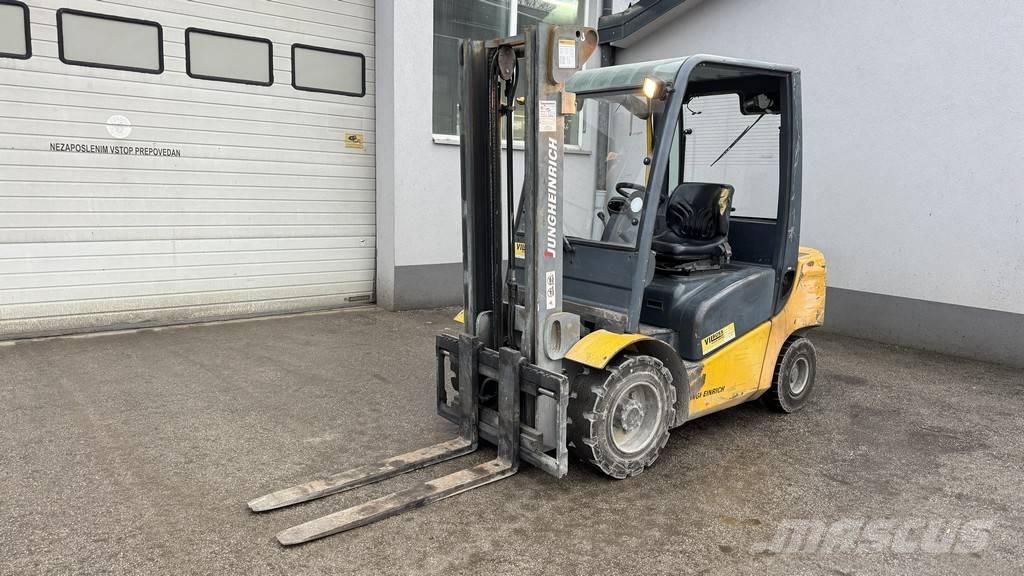 Jungheinrich DFG 430 - 2005 YEAR - 9620 HOURS ディーゼル・軽油